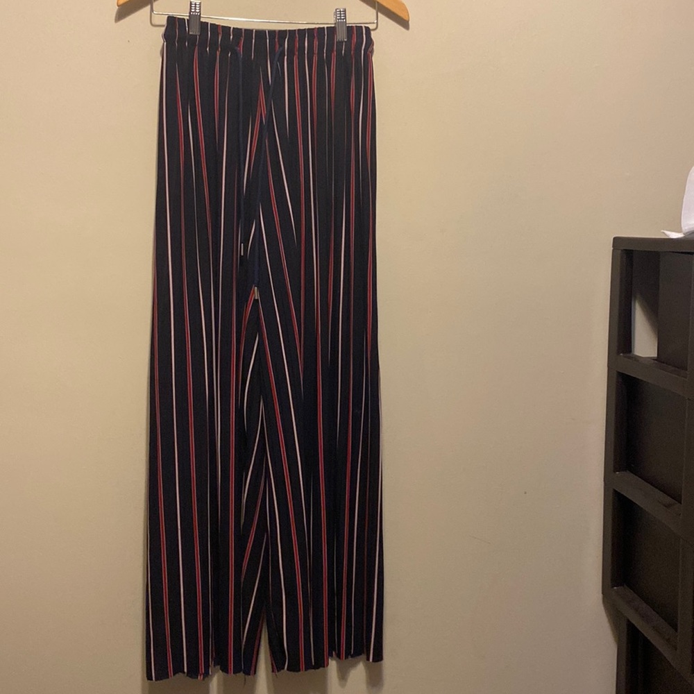 Striped stretchy Flowy pants